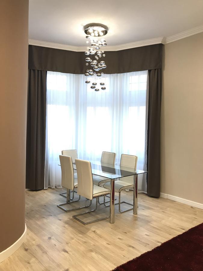 Gozsdu Glamour Apartment 부다페스트 외부 사진